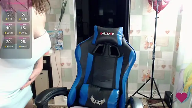 Korolek12 online show from November 21, 2025, 4:44 am