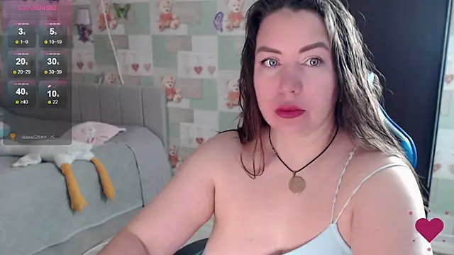 Korolek12 online show from April 23, 2026, 4:57 am