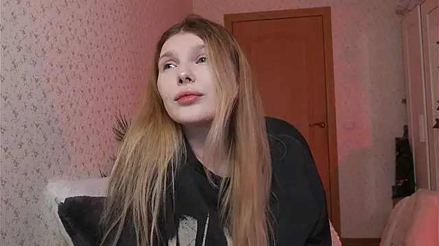 Snapshot of _aleksa_ chatting on December 9, 2024, 12:30 pm aleksa online show from December 9, 2024, 12:30 pm