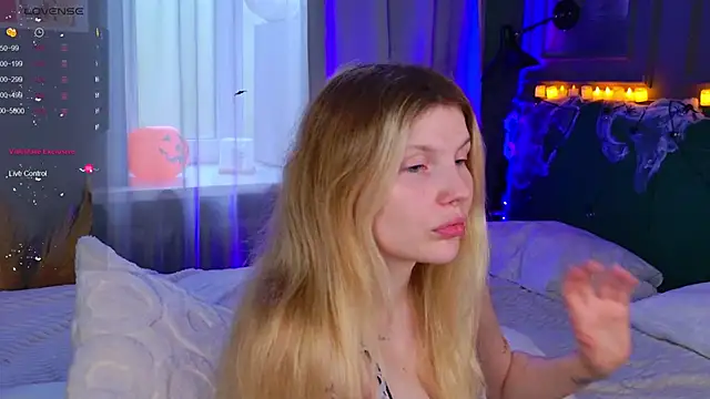 Snapshot of _aleksa_ chatting on October 29, 2025, 6:48 am aleksa online show from October 29, 2025, 6:48 am