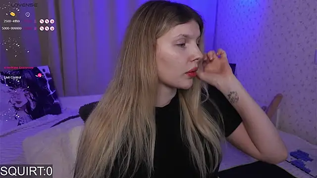 Snapshot of _aleksa_ chatting on November 20, 2025, 5:45 pm aleksa online show from November 20, 2025, 5:45 pm