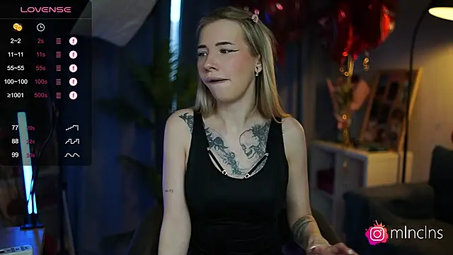 Snapshot of melanielwithu chatting on February 21, 2025, 2:48 pm melanielwithu online show from February 21, 2025, 2:48 pm