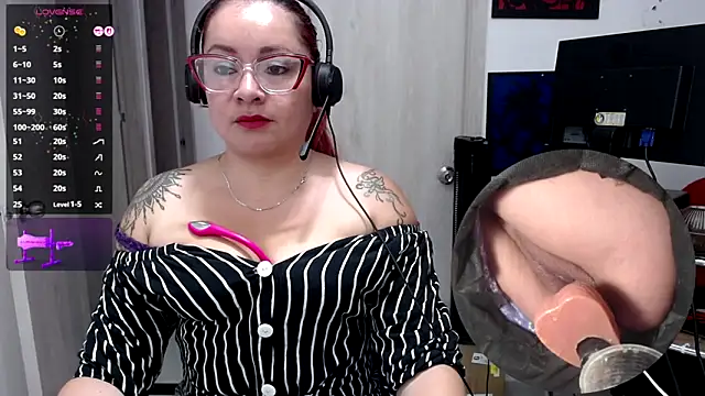 Snapshot of kyobiker chatting on November 26, 2025, 2:29 pm kyobiker online show from November 26, 2025, 2:29 pm