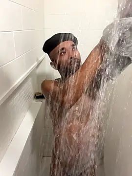 spideyzaddy online show from September 12, 2025, 8:42 pm