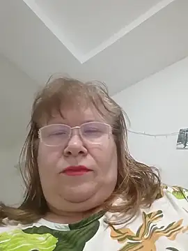 Snapshot of Mirra_Key chatting on February 13, 2026, 2:02 pm Mirra Key online show from February 13, 2026, 2:02 pm