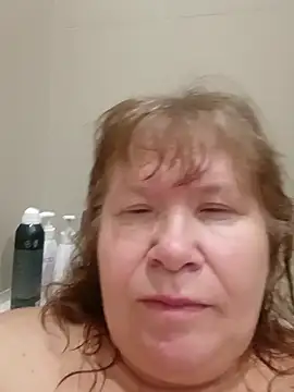 Snapshot of Mirra_Key chatting on February 25, 2026, 9:13 pm Mirra Key online show from February 25, 2026, 9:13 pm