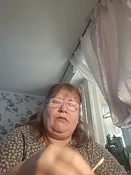 Snapshot of Mirra_Key chatting on March 15, 2026, 1:06 pm Mirra Key online show from March 15, 2026, 1:06 pm