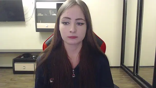 Laralianna online show from December 14, 2024, 6:41 pm