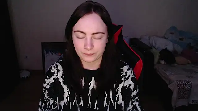 Laralianna online show from January 13, 2026, 4:51 am