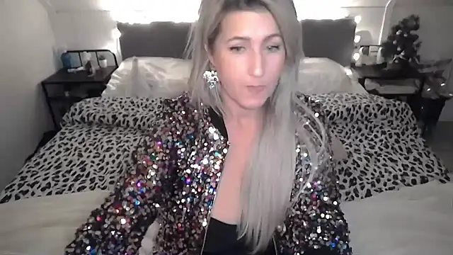 TessToy online show from December 17, 2024, 5:36 pm