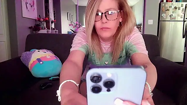 Lexi Shocker online show from March 17, 2025, 8:19 pm