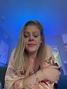 Lexi Shocker online show from March 21, 2025, 5:02 pm