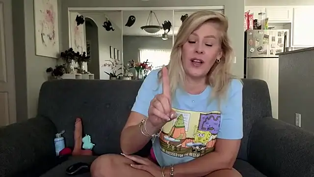 Lexi Shocker online show from September 20, 2025, 5:47 pm