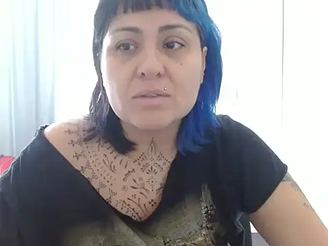 vaholiver online show from March 22, 2026, 3:26 pm