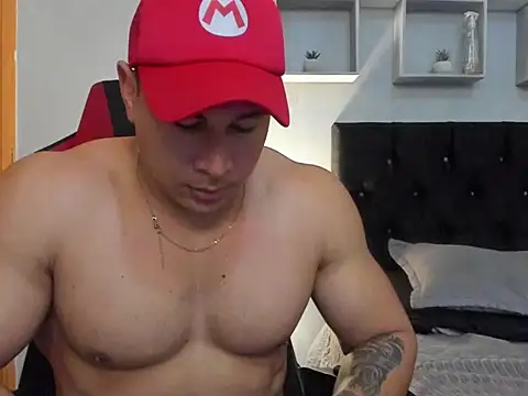 Snapshot of tyler_hank01 chatting on May 14, 2026, 12:45 pm tyler hank01 online show from May 14, 2026, 12:45 pm