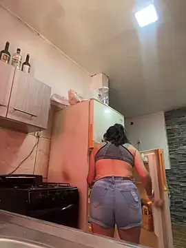 Snapshot of Ninnfa chatting on January 13, 2025, 3:26 pm Ninnfa online show from January 13, 2025, 3:26 pm