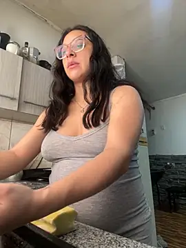 Snapshot of Ninnfa chatting on September 30, 2025, 2:00 pm Ninnfa online show from September 30, 2025, 2:00 pm