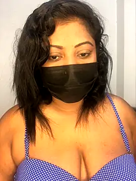  Cute ariana  online show from December 18, 2025, 7:20 pm