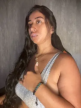 Valentinne z online show from March 19, 2026, 11:03 am