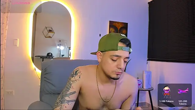 alejandro calderon1 online show from March 7, 2026, 7:49 am