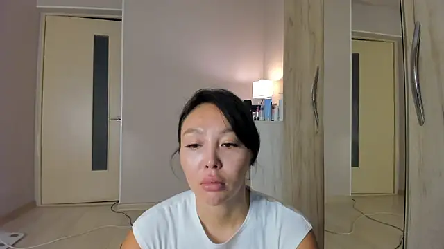 Snapshot of keiko_hot chatting on June 7, 2026, 3:43 am keiko hot online show from June 7, 2026, 3:43 am