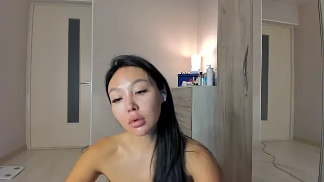Snapshot of keiko_hot chatting on June 15, 2026, 2:36 am keiko hot online show from June 15, 2026, 2:36 am