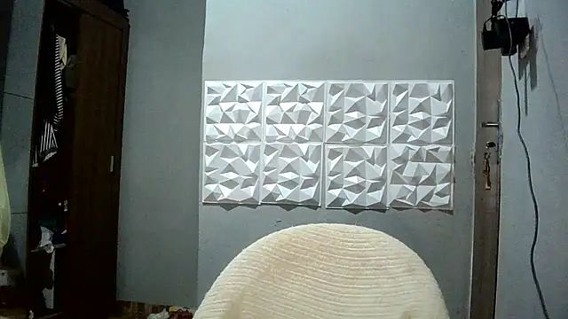 AlexiaDuucan online show from May 26, 2026, 1:40 pm
