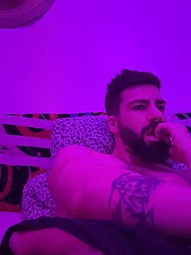 kinkyguy04 online show from March 21, 2025, 9:23 am