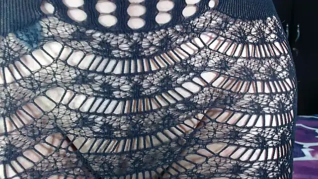 aleera starxx982 online show from December 3, 2025, 3:58 am