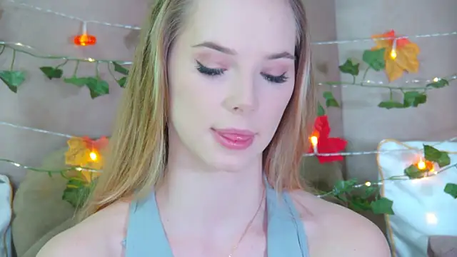 GentleRossi online show from October 24, 2025, 3:08 pm