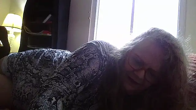 Snapshot of DestineeLoverGirl chatting on March 26, 2026, 12:22 pm DestineeLoverGirl online show from March 26, 2026, 12:22 pm