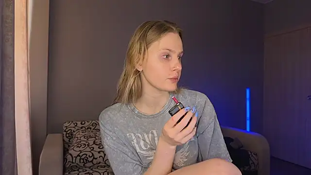 Chanel Gill online show from March 13, 2025, 10:47 am