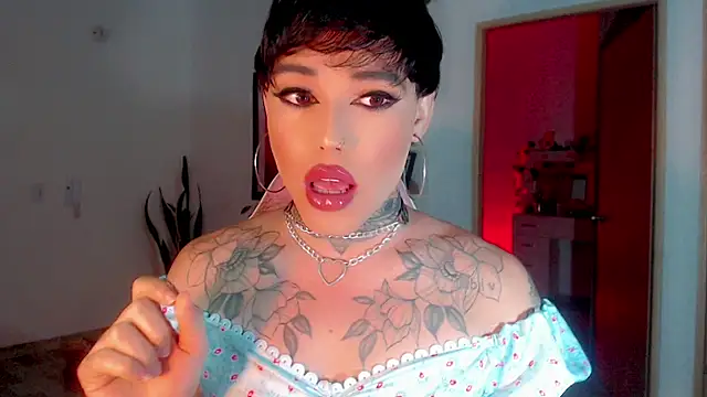 Snapshot of little_star_porn chatting on January 25, 2025, 5:51 am little star porn online show from January 25, 2025, 5:51 am