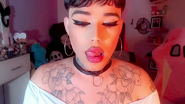 Snapshot of little_star_porn chatting on March 14, 2025, 3:14 pm little star porn online show from March 14, 2025, 3:14 pm