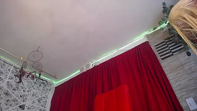 Snapshot of hornytsblonde chatting on February 11, 2026, 1:27 pm hornytsblonde online show from February 11, 2026, 1:27 pm