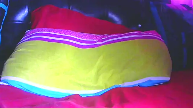 Queenofthenightx online show from March 17, 2026, 9:23 am