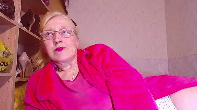 MadamBombShell online show from December 9, 2024, 7:29 pm