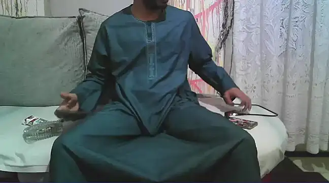 Snapshot of foxsanSs chatting on January 5, 2025, 4:04 am foxsanSs online show from January 5, 2025, 4:04 am