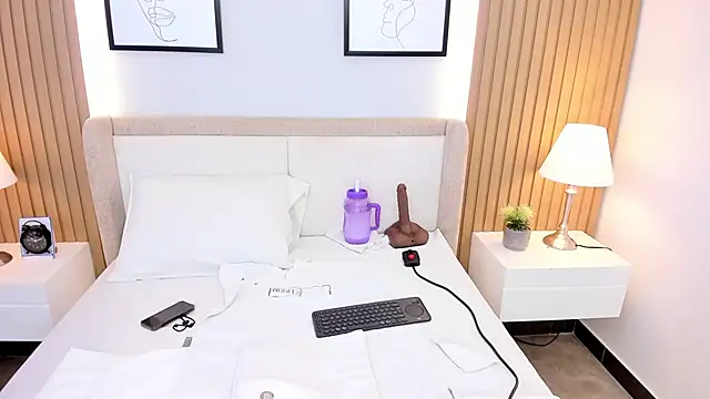 bounce katty online show from March 4, 2026, 8:15 pm