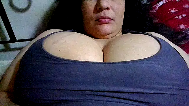 Kosem4 online show from October 25, 2025, 8:47 pm