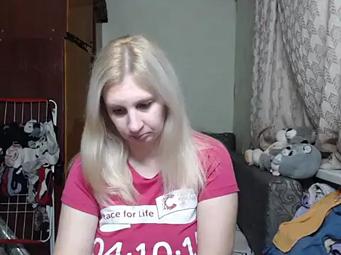 BustyBlond online show from January 23, 2025, 3:32 pm