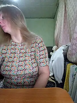 Snapshot of BustyBlond chatting on January 9, 2026, 5:32 am BustyBlond online show from January 9, 2026, 5:32 am