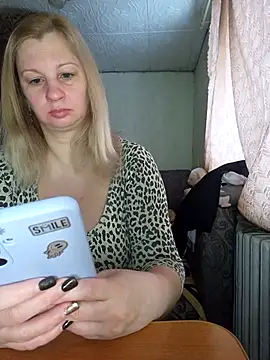 Snapshot of BustyBlond chatting on February 19, 2026, 5:03 am BustyBlond online show from February 19, 2026, 5:03 am