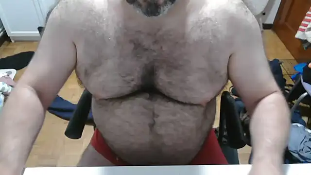 Snapshot of mikeyhotbear chatting on June 30, 2026, 3:51 am mikeyhotbear online show from June 30, 2026, 3:51 am