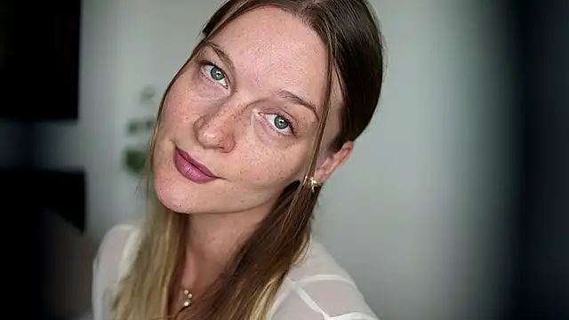 Snapshot of Special___ chatting on February 13, 2026, 2:07 am Special online show from February 13, 2026, 2:07 am