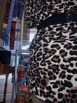 sammyqueenx21 online show from January 8, 2026, 1:57 pm