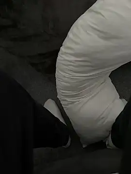 Snapshot of Furdale chatting on November 30, 2025, 11:14 am Furdale online show from November 30, 2025, 11:14 am