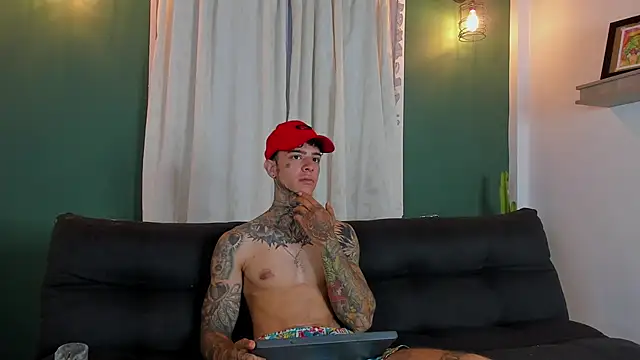 Aron ford online show from November 3, 2025, 11:11 am