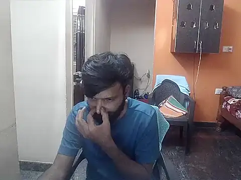 Snapshot of Indiaguy4u chatting on December 6, 2024, 4:28 pm Indiaguy4u online show from December 6, 2024, 4:28 pm