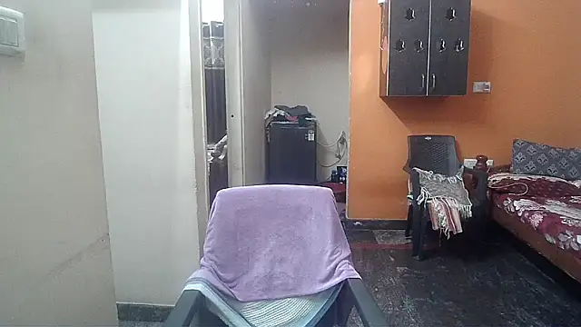 Snapshot of Indiaguy4u chatting on December 26, 2024, 2:16 pm Indiaguy4u online show from December 26, 2024, 2:16 pm